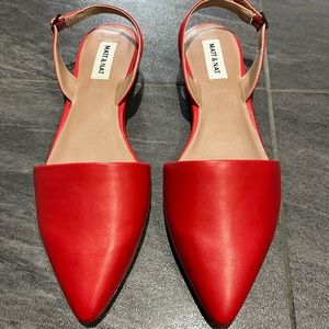 NWOT Matt and Nat Sandals